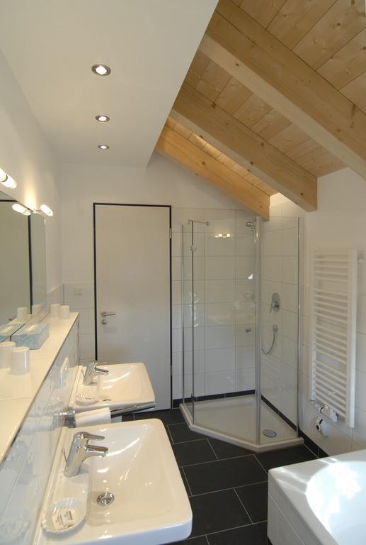 Hotel Landhaus Sixtmuehle à Taufkirchen  Chambre photo